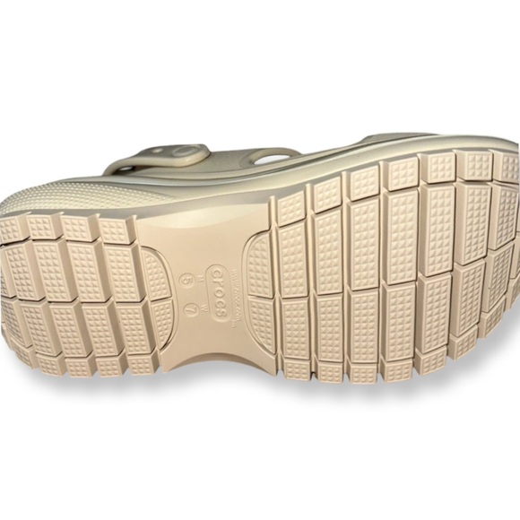 CROCS MEGA CRUSH PLATFORM SANDALS BONE size 5 men 7 womens new with tags! - Picture 5 of 9